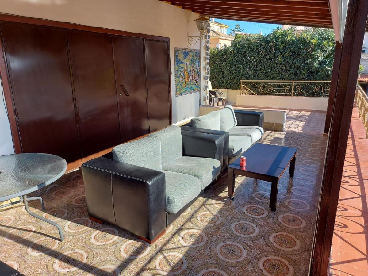 Villa Con Piscina Privada Torremolinos Kültér fotó