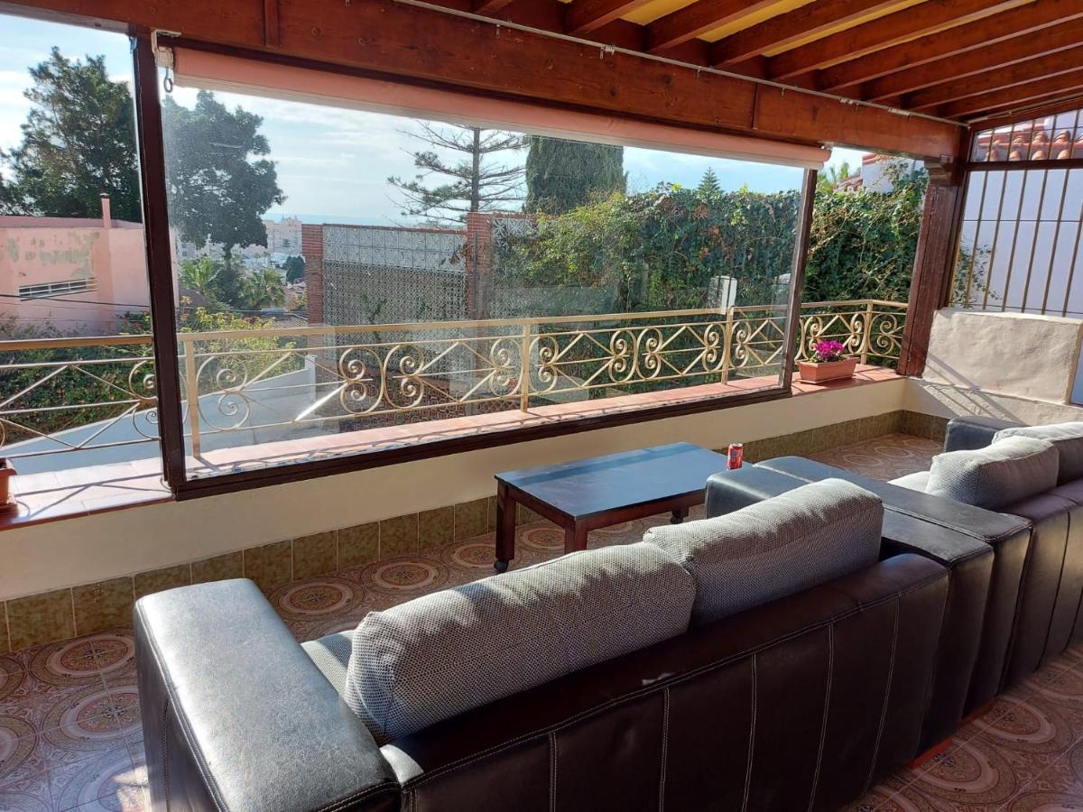 Villa Con Piscina Privada Torremolinos Kültér fotó