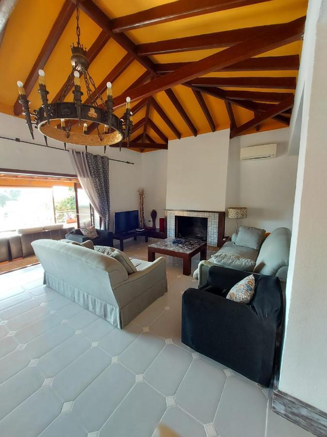 Villa Con Piscina Privada Torremolinos Kültér fotó