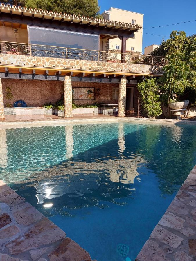 Villa Con Piscina Privada Torremolinos Kültér fotó