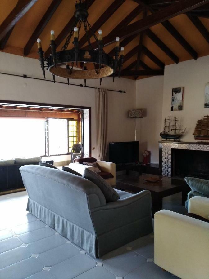 Villa Con Piscina Privada Torremolinos Kültér fotó
